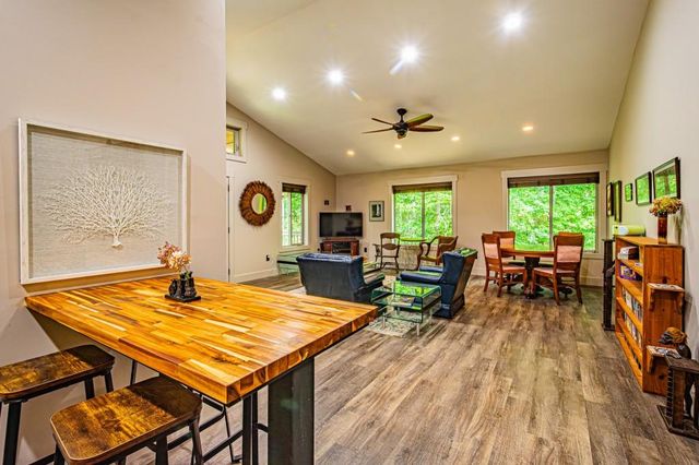 190 Still Road, Clarkesville, GA 30523