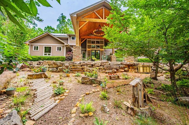 190 Still Road, Clarkesville, GA 30523