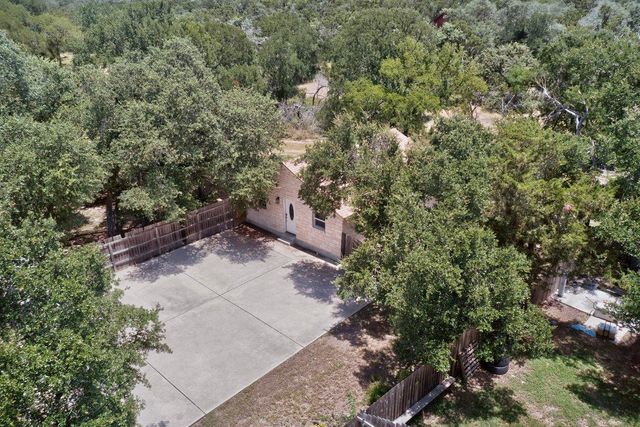 1002 Adventure LN, Cedar Park, TX 78613