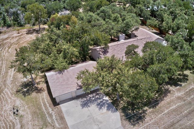 1002 Adventure LN, Cedar Park, TX 78613