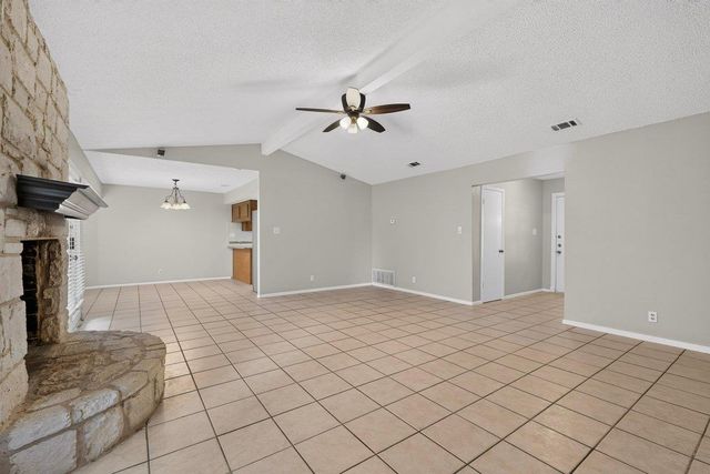 1002 Adventure LN, Cedar Park, TX 78613