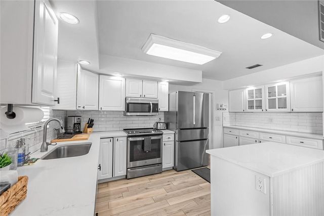 1616 20th Street SW, Vero Beach, FL 32962