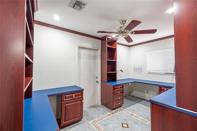 1616 20th Street SW, Vero Beach, FL 32962