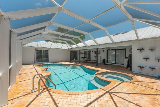 1616 20th Street SW, Vero Beach, FL 32962