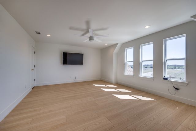 5032 County Road 1094, Celeste, TX 75423