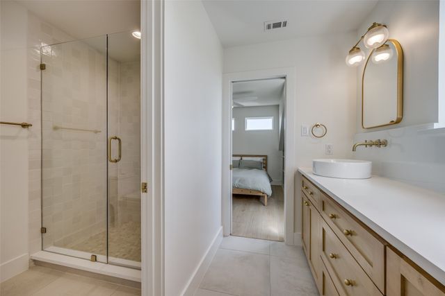 5032 County Road 1094, Celeste, TX 75423