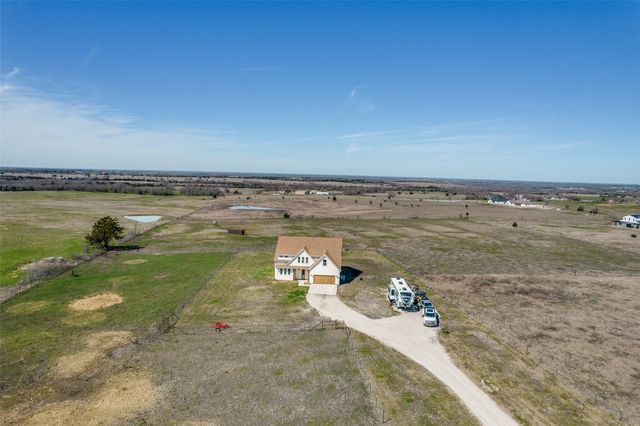 5032 County Road 1094, Celeste, TX 75423