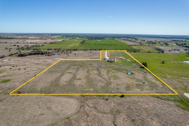 5032 County Road 1094, Celeste, TX 75423