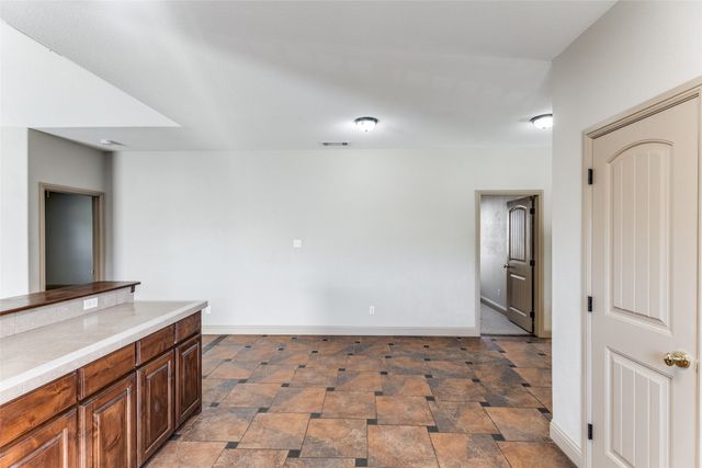 1732 Lawther Drive, River Oaks, TX 76114