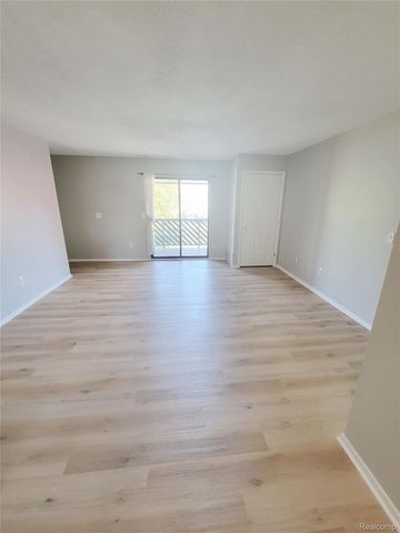 16544 Clarkson Drive 36, Fraser, MI 48026