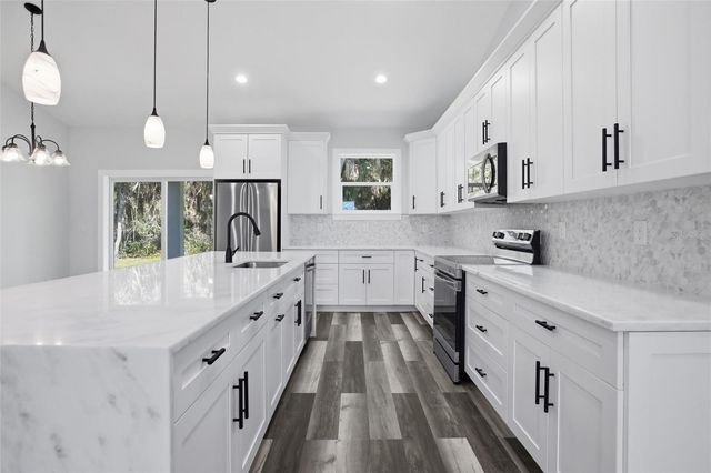 2440 HIAWATHA STREET, Port Charlotte, FL 33948