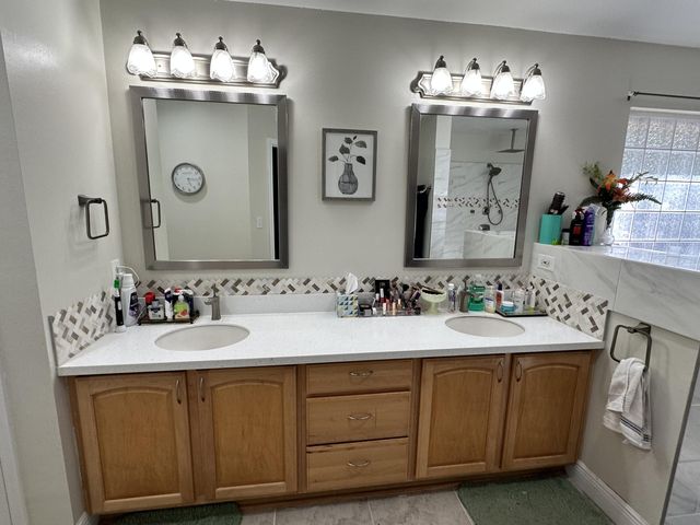 6730 Paso De Cortez Court, Navarre, FL 32566