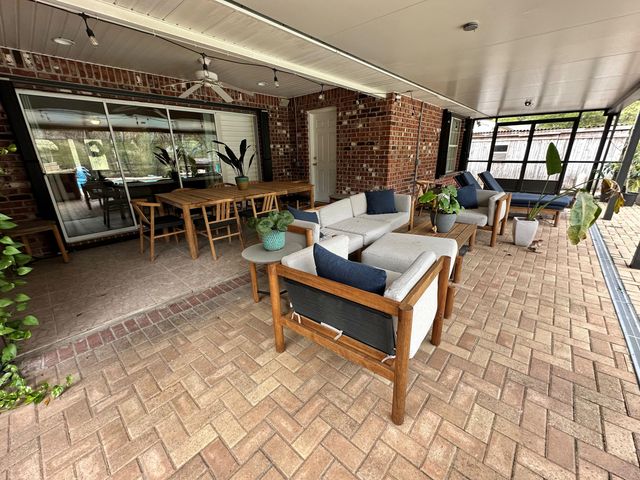 6730 Paso De Cortez Court, Navarre, FL 32566