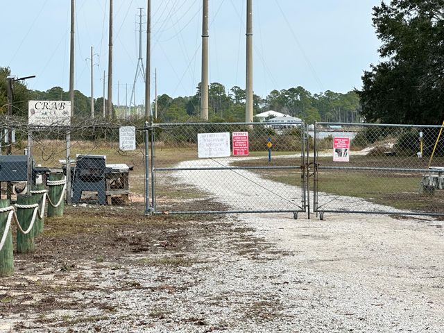 6730 Paso De Cortez Court, Navarre, FL 32566