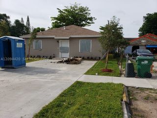 2271 NW 49th St 2271, Miami, FL 33142