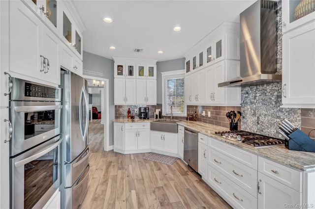 46 Louden Loop, Mount Sinai, NY 11766