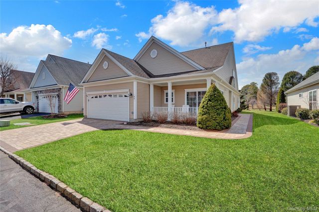 46 Louden Loop, Mount Sinai, NY 11766