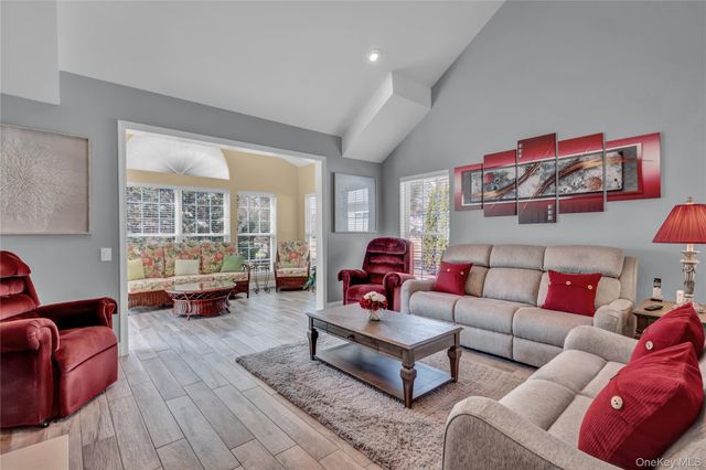 46 Louden Loop, Mount Sinai, NY 11766