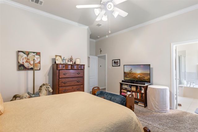10019 Pine Valley Court, Baytown, TX 77521