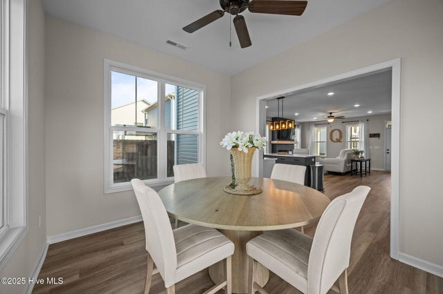 1029 Setting Sun Boulevard NE, Winnabow, NC 28479