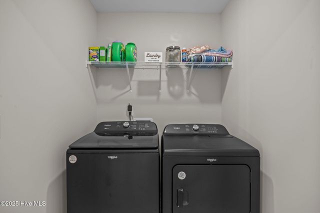 1029 Setting Sun Boulevard NE, Winnabow, NC 28479