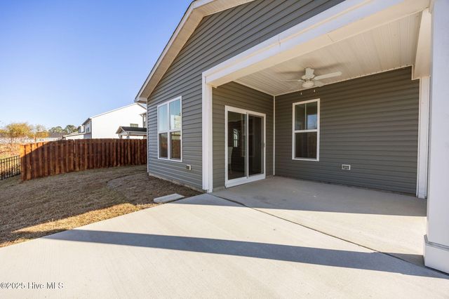 1029 Setting Sun Boulevard NE, Winnabow, NC 28479