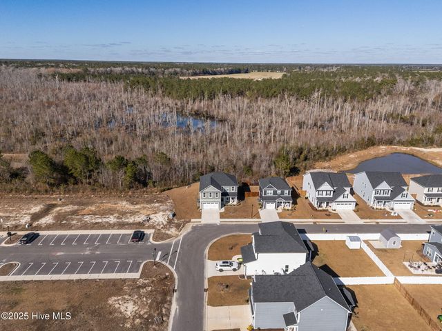 1029 Setting Sun Boulevard NE, Winnabow, NC 28479