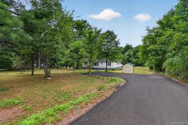 140 Rabbit Run Road, Clintondale, NY 12515
