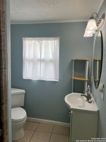 820 magnolia, Rockport, TX 78382