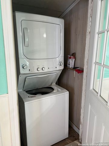 820 magnolia, Rockport, TX 78382