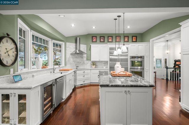 240 Morris Ranch Ct., Danville, CA 94526