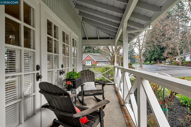 240 Morris Ranch Ct., Danville, CA 94526