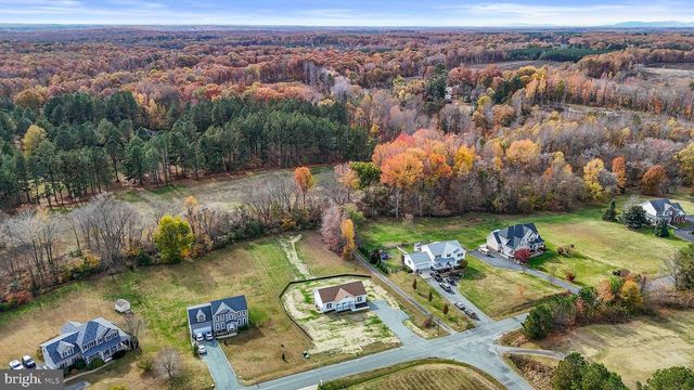 111 FAIRWAY DR, Louisa, VA 23093