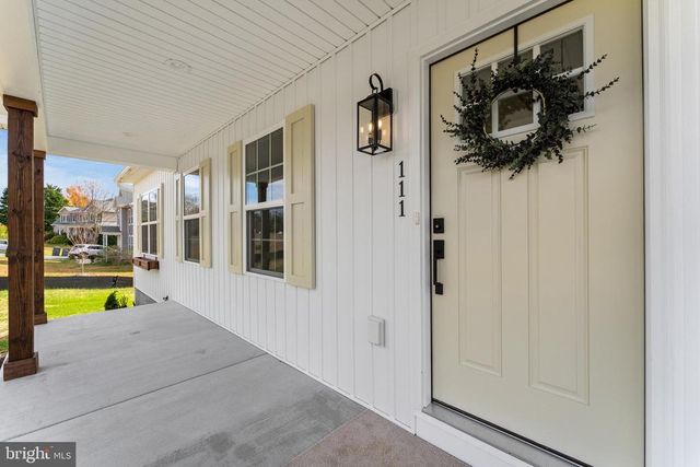 111 FAIRWAY DR, Louisa, VA 23093