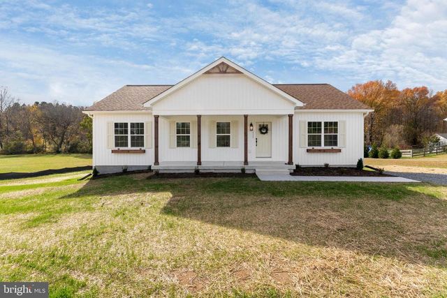 111 FAIRWAY DR, Louisa, VA 23093