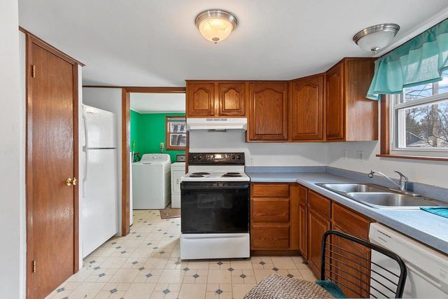 W5851 LAKE DRIVE, Shawano, WI 54166