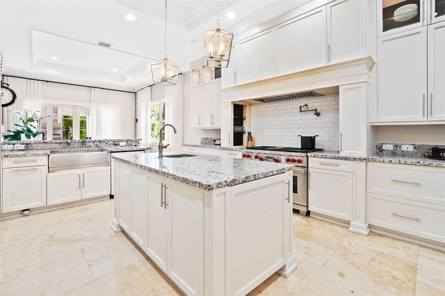 5901 Rolling Road Dr, Pinecrest, FL 33156