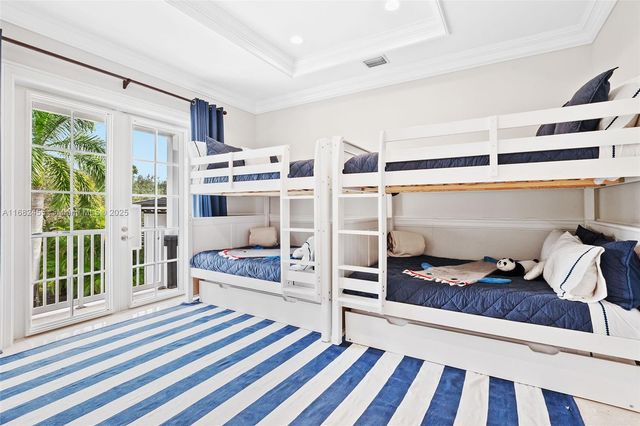 5901 Rolling Road Dr, Pinecrest, FL 33156