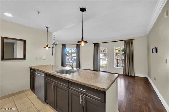 30 Strada Di Villaggio 441, Henderson, NV 89011