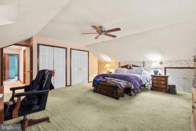 63 FORREST DR, Southampton, PA 18966