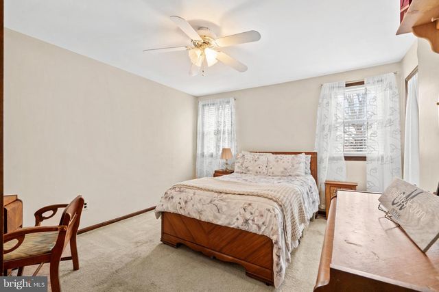 63 FORREST DR, Southampton, PA 18966