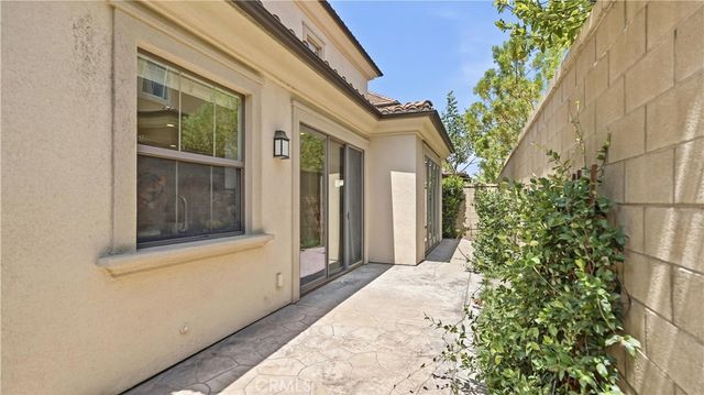 113 Chestnut Grove, Irvine, CA 92620