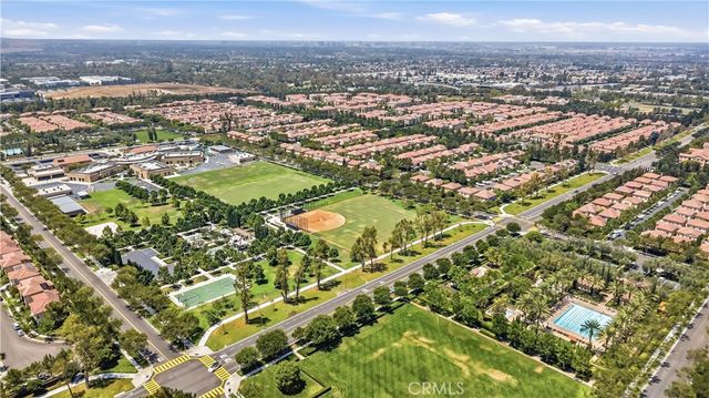 113 Chestnut Grove, Irvine, CA 92620