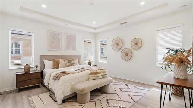 113 Chestnut Grove, Irvine, CA 92620