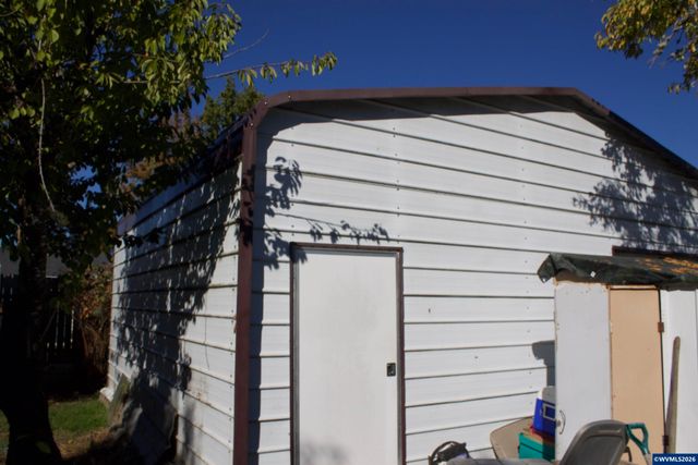 1201 Dearborn Av NE, Keizer, OR 97303