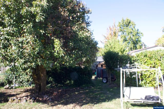 1201 Dearborn Av NE, Keizer, OR 97303