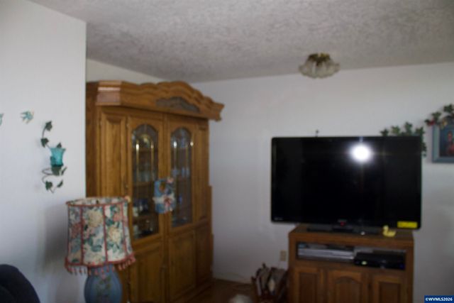 1201 Dearborn Av NE, Keizer, OR 97303