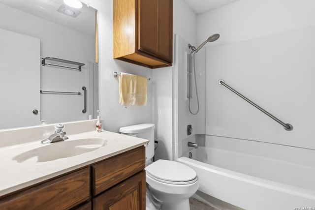 14422 Bluewood, San Antonio, TX 78233