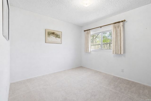 14422 Bluewood, San Antonio, TX 78233