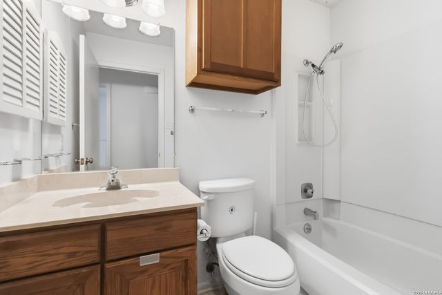 14422 Bluewood, San Antonio, TX 78233